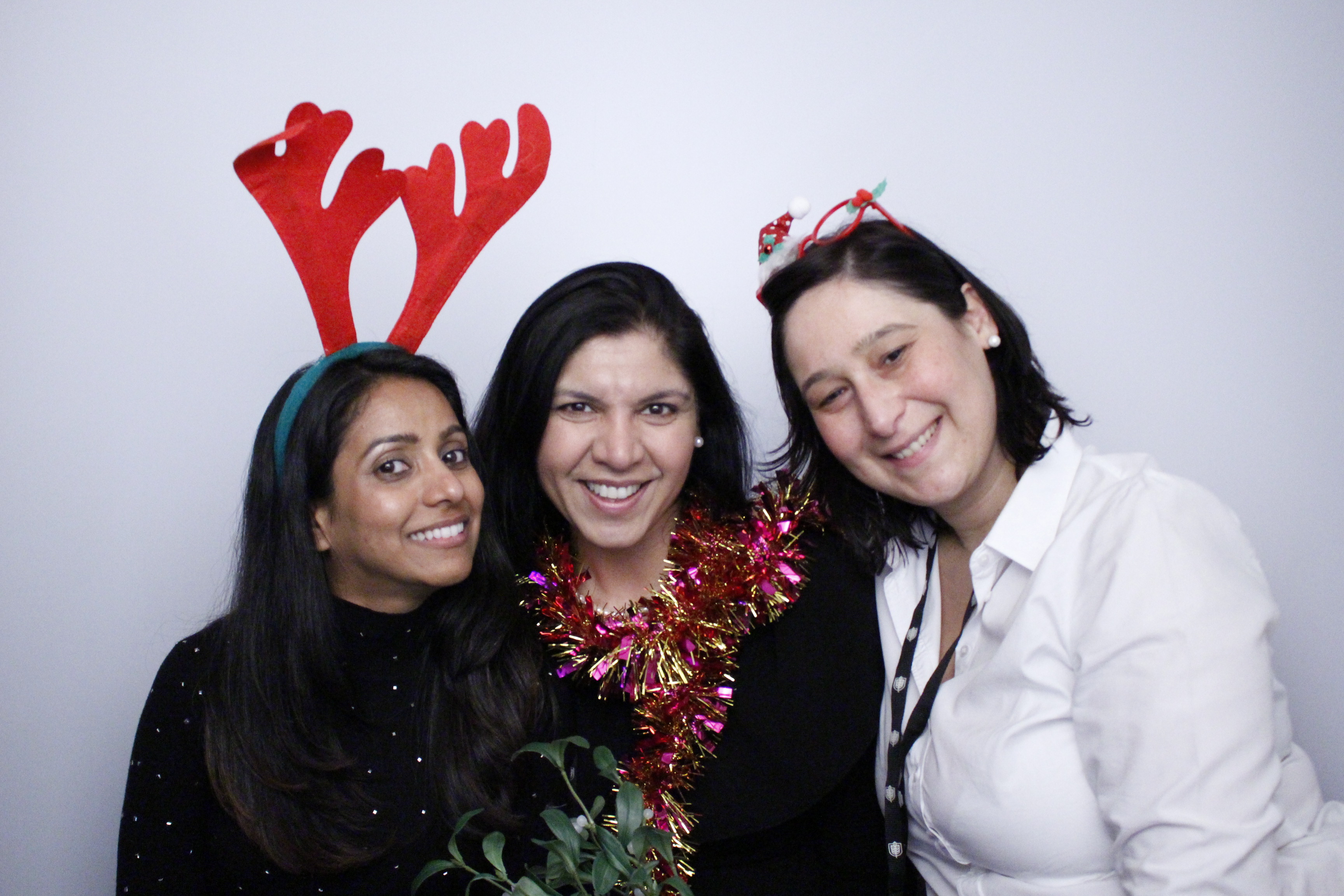 Hult EMBA Year 1 Christmas Dinner | View more photos from the event at gallery.myphotoboothexperience.co.uk/u/MyPhotoBoothExperienceLtd/Hult-EMBA-Year-1-Christmas-Dinner